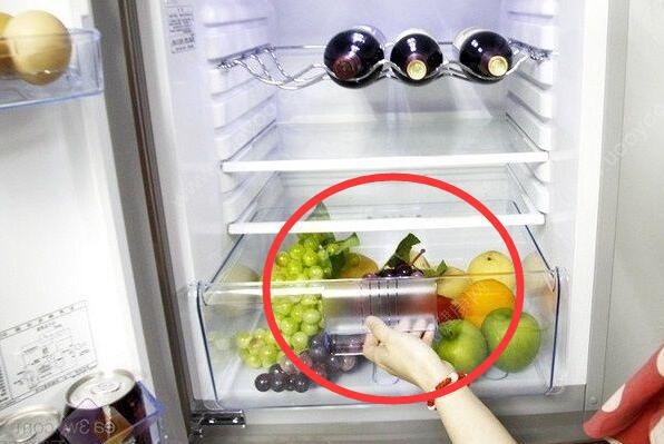 记住这4种冰箱绝对不能买浪费钱又不实用！爱游戏app最新登录入口有钱买家电别得意(图2)