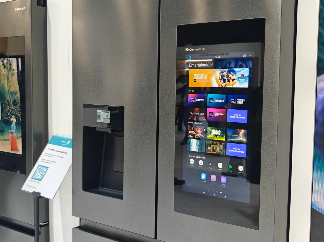 热潮在CES 2026构建智慧家居新版图爱游戏最新一台冰箱的进化 海信乘世界杯(图1)