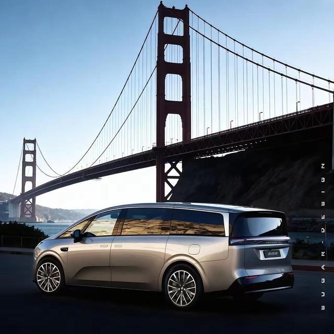 光定位全尺寸旗舰产品激光雷达+高阶智驾会火爱游戏app最新登录入口零跑全新MPV曝(图12)